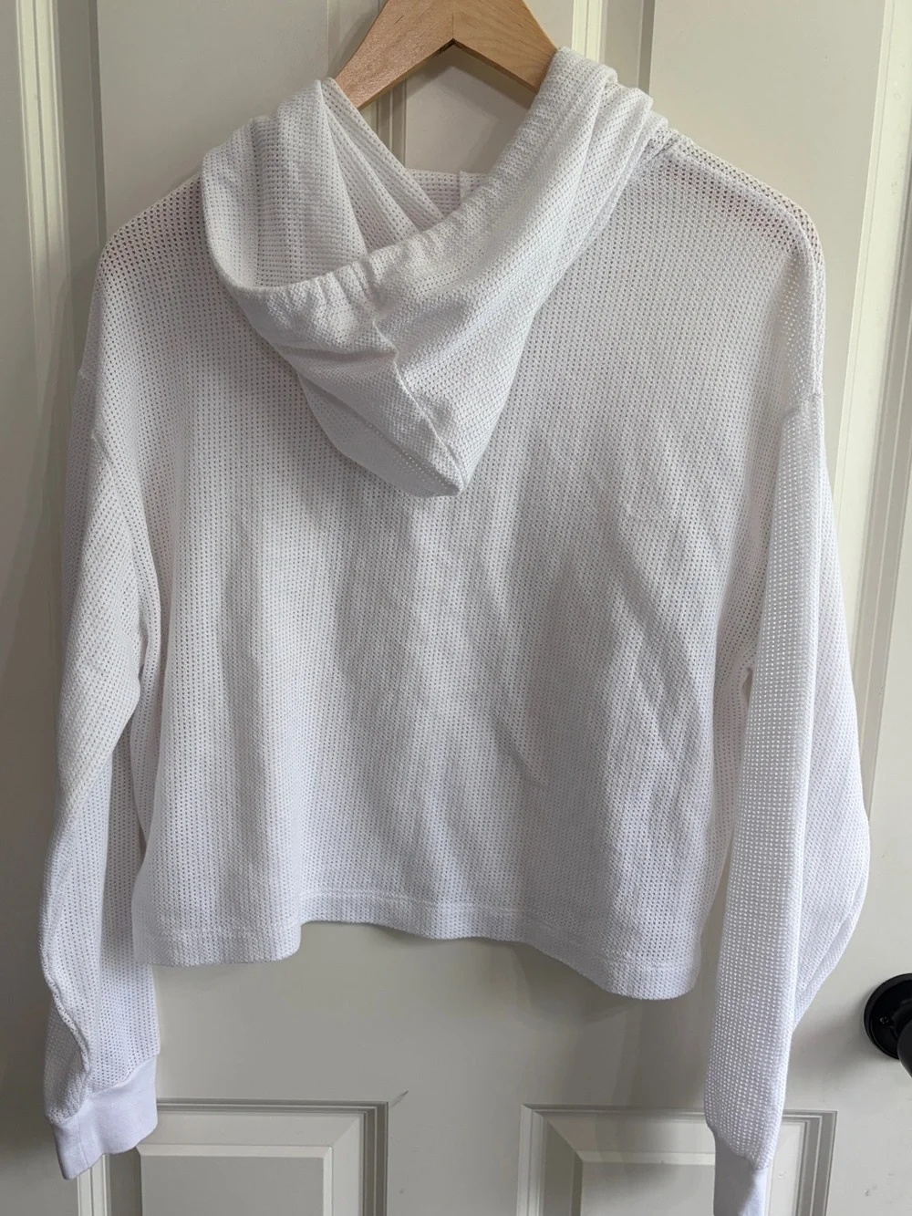 Like new PINK Victoria's Secret size S White Mesh Hooded Pullover. So cool. - Picture 3 of 8